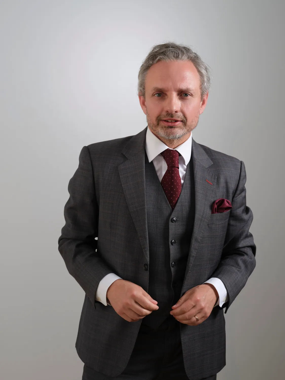 Dr. Bernhard Girsch, LL.M.